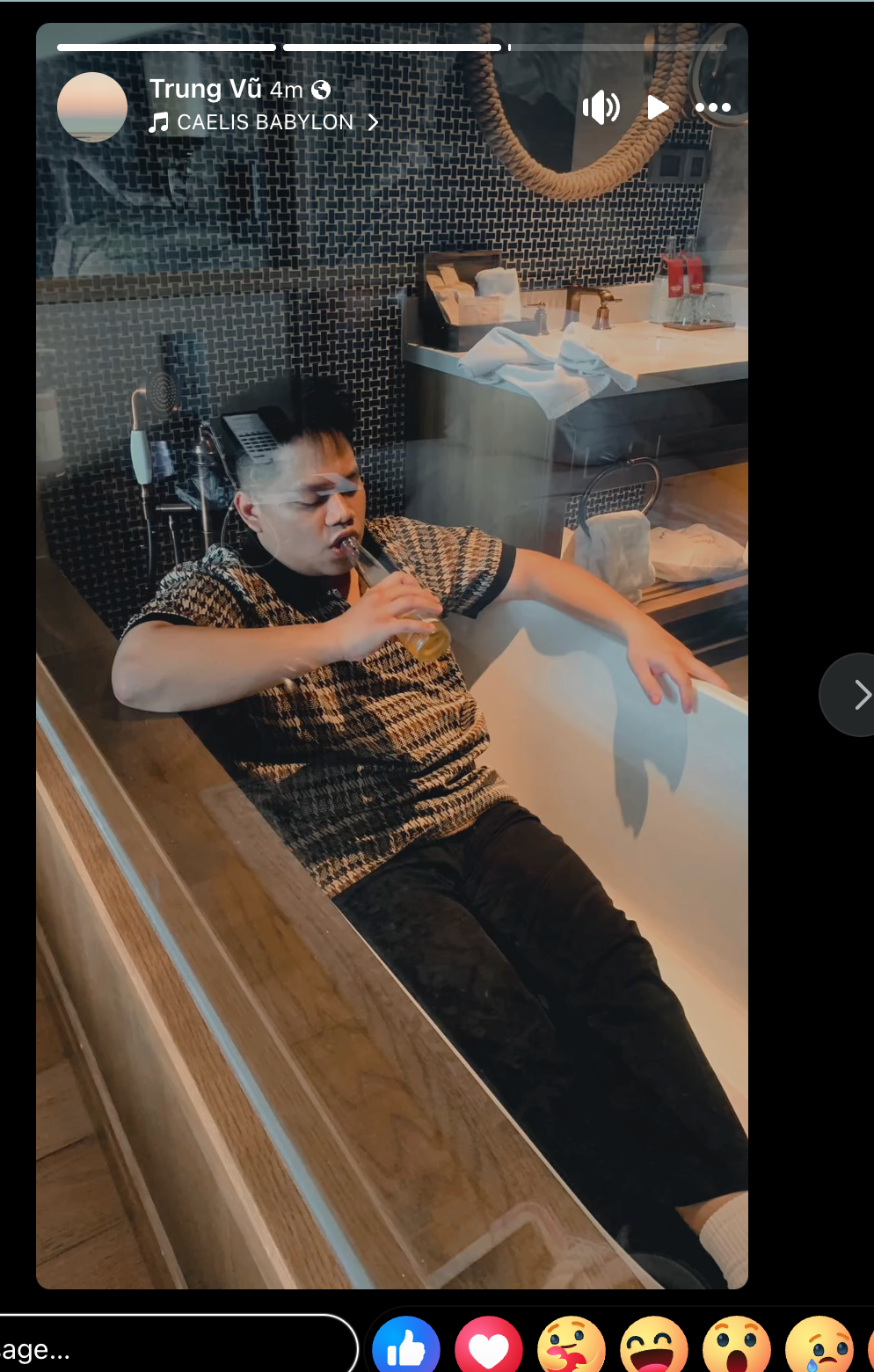 Graduation Flower category widget